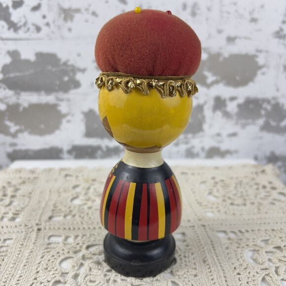 Vtg Wooden Pin Cushion Doll Thimble Cut Out Belly Button Hand Painted Kitschy - Picture 3 of 8
